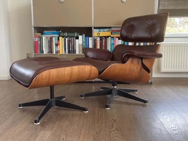 Herman Miller Eames Lounge Chair met Ottoman - Afbeelding 2