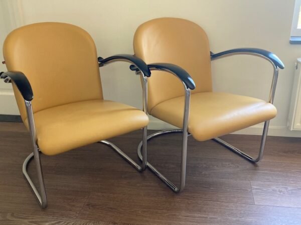 2 Gispen 414 fauteuils, maisgeel leder - Afbeelding 2