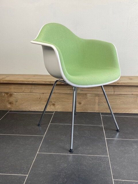 Zes Vitra Eames DAL, volledig bekleed - Afbeelding 2