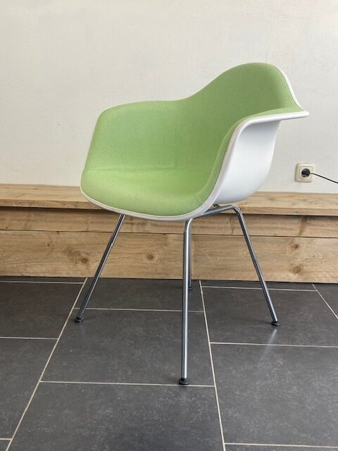 Zes Vitra Eames DAL, volledig bekleed - Afbeelding 3