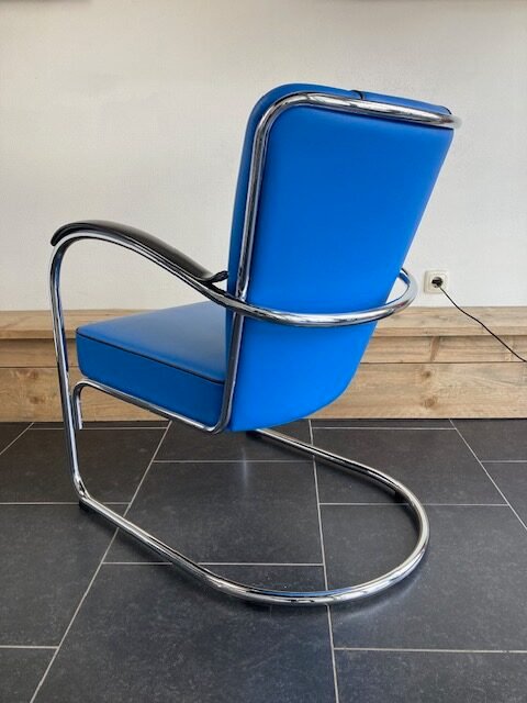 2 Gispen 412S fauteuils, kobalt blauw leder, chroom - Afbeelding 4