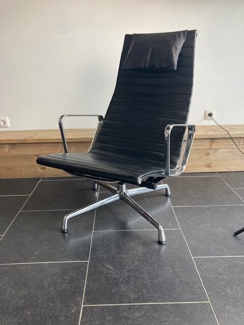 Vitra Eames EA 124 fauteuil , chroom, zwart leer - Afbeelding 2