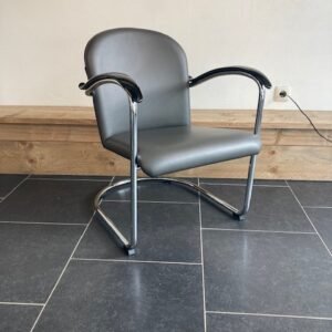 Gispen 414 fauteuil, chroom, donkergrijs leder