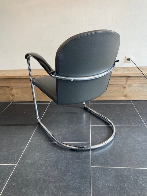 Gispen 414 fauteuil, chroom, donkergrijs leder - Afbeelding 4