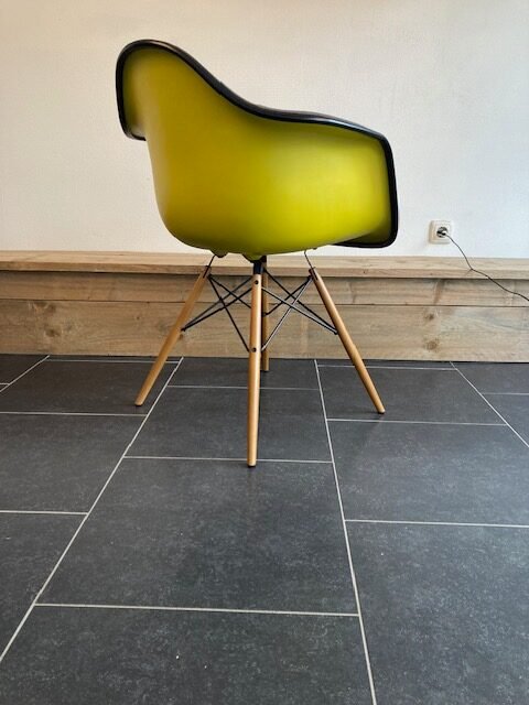 Vier Vitra DAW volledig bekleed , esdoorn goud, mosterd - Afbeelding 5