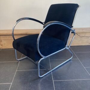 Gispen 401 fauteuil, chroom, nieuwe zwarte ribstof
