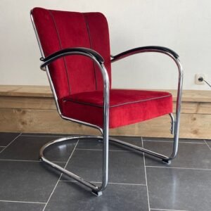 Gispen 412 fauteuil. chroom , nieuwe donkerrode ribstof