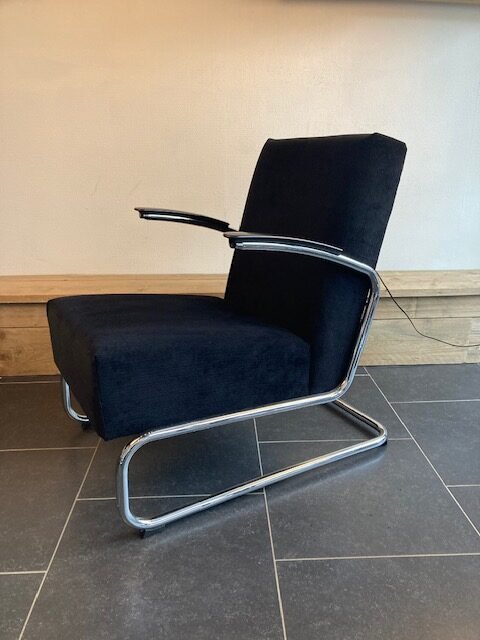 2 Gispen 405 fauteuils, chroom, nieuwe zwarte ribstof - Afbeelding 2