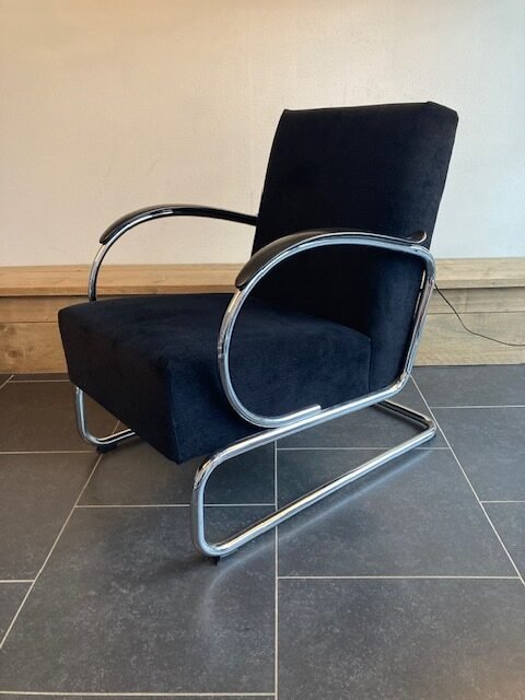 2 Gispen 407 fauteuils, chroom, nieuwe zwarte ribstof - Afbeelding 3