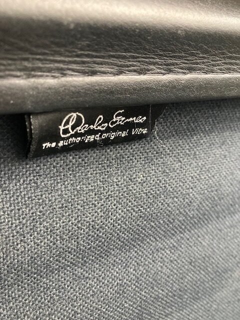 Vitra Eames EA 119 bureaustoel, aluminium, zwart leder - Afbeelding 5