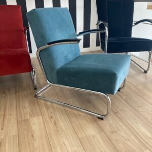 Gispen 405 fauteuil, chroom, nieuwe lichtblauwe ribstof