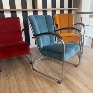 Gispen 412 fauteuil, chroom, nieuwe (gr)ijsblauwe ribstof