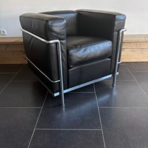 Cassina Le Corbusier LC2 fauteuils, chroom , zwart leder