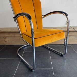Gispen 412 fauteuil, chroom, nieuwe okergele ribstof