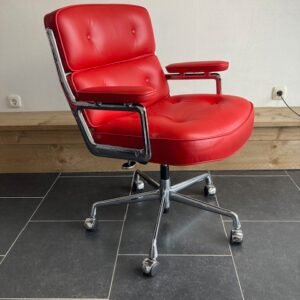 Vitra Eames ES 104 Lobby Chair, chroom, rood leder